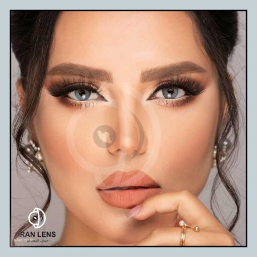 لنز طبی رنگی آبی اقیانوسی فصلی