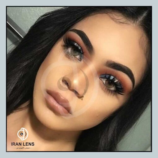 لنز رنگی عسلی قهوه ای